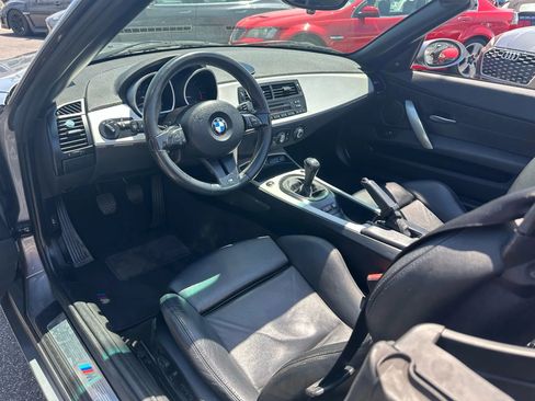 Used 2007 BMW M Roadster image 25