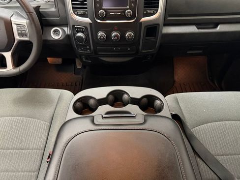 Used 2022 RAM 1500 Warlock AWD/4WD image 17