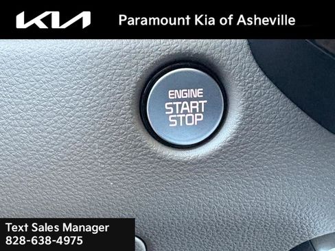 New 2026 Kia Carnival EX image 14