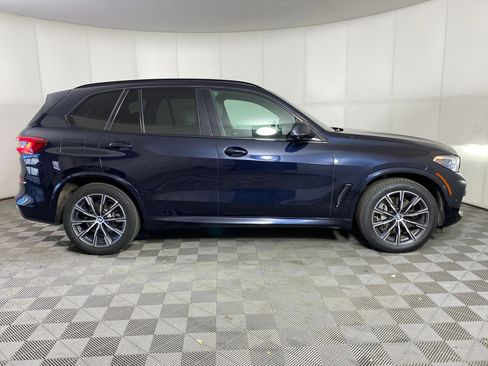 Used 2019 BMW X5 xDrive50i w/ M Sport Package image 7