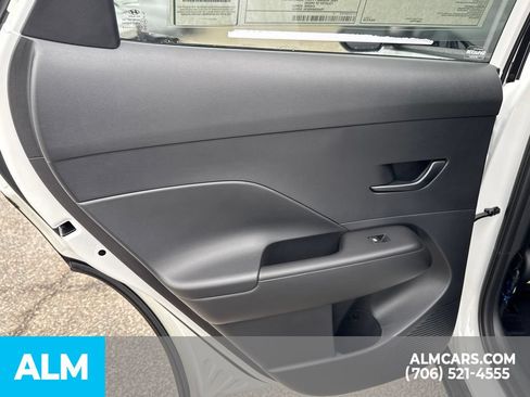 Used 2026 Hyundai Kona SEL Sport FWD image 14
