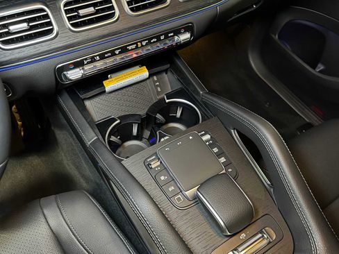 New 2025 Mercedes-Benz GLS 450 4MATIC image 33