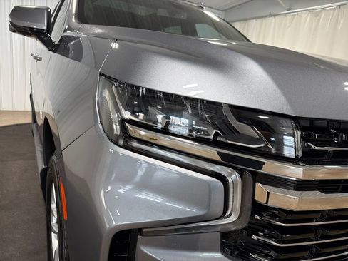 Certified 2022 Chevrolet Tahoe LT w/ Luxury Package AWD/4WD image 13