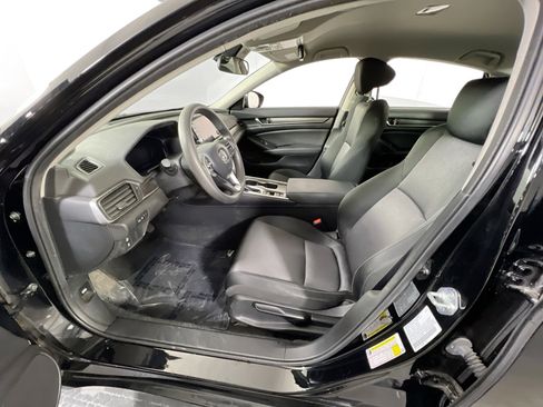 Used 2022 Honda Accord LX image 19