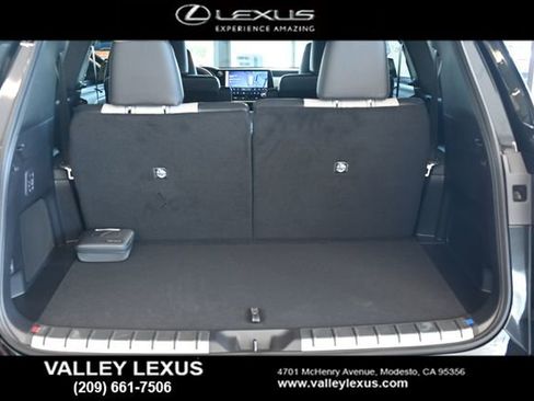 New 2026 Lexus TX 500h AWD image 14