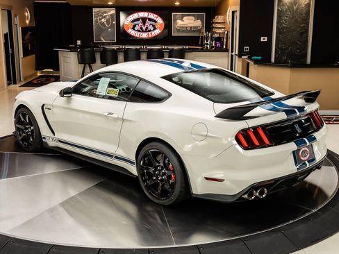 Used 2020 Ford Mustang Shelby GT350R w/ GT350R Equipment Group 920A image 17