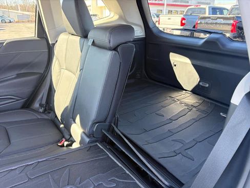 Used 2024 Subaru Forester Touring w/ POP Package 3 image 8