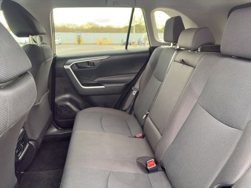 Used 2024 Toyota RAV4 LE image 15