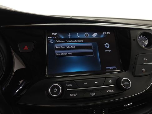 Used 2019 Buick Envision Essence image 24