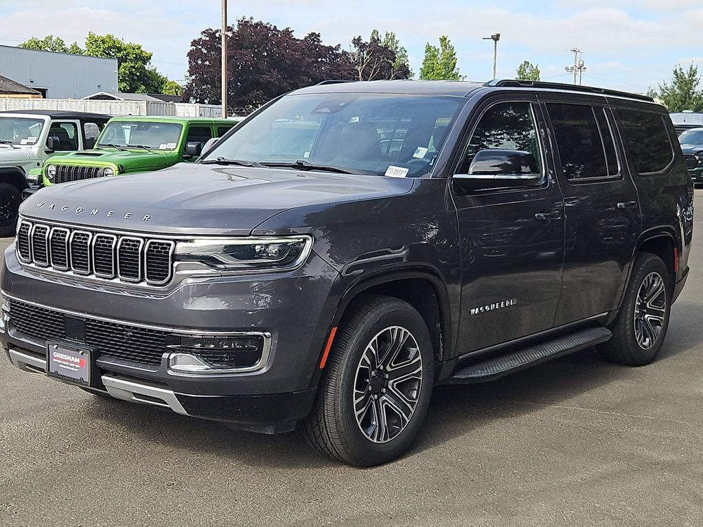 Certified 2024 Jeep Wagoneer Series II w/ Flexible Seating Group AWD/4WD image 3