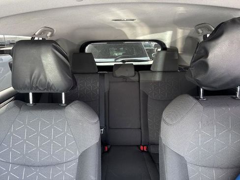 Used 2021 Toyota RAV4 XLE w/ Carpet Mat Package (TMS) AWD/4WD image 11