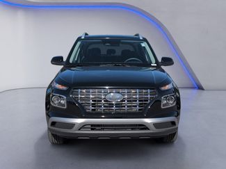 New 2026 Hyundai Venue SEL video 3