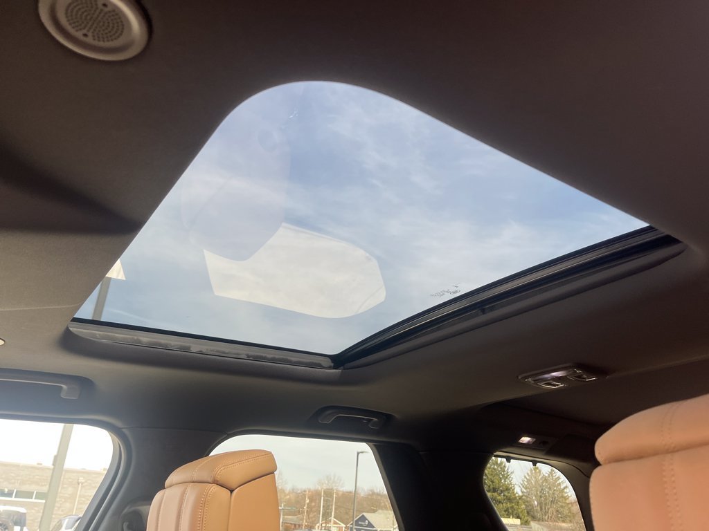 New 2026 Land Rover Discovery Dynamic SE AWD/4WD image 19