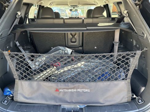 New 2025 Mitsubishi Outlander 4WD Plug-In Hybrid image 7