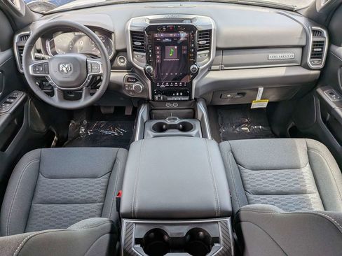 New 2026 RAM 1500 Big Horn AWD/4WD image 13