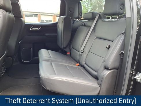 Certified 2025 GMC Sierra 1500 SLT RWD image 25