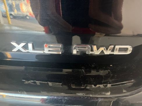 Used 2023 Toyota Highlander XSE image 47