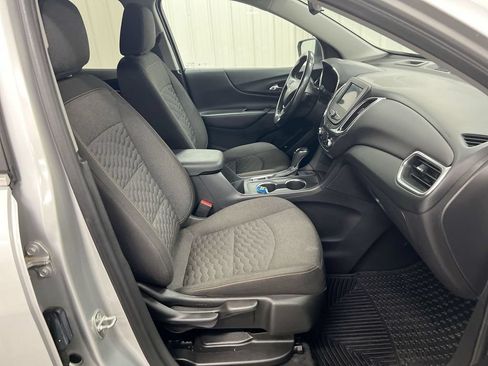 Used 2021 Chevrolet Equinox LT FWD image 21