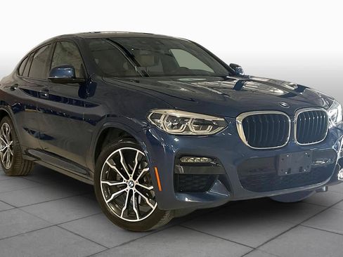 Used 2020 BMW X4 xDrive30i w/ Executive Package AWD/4WD image 2