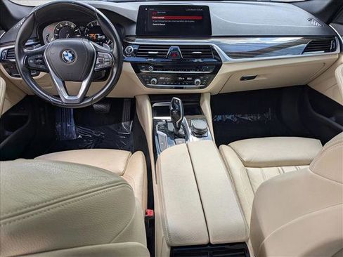 Used 2017 BMW 530i 530i image 18