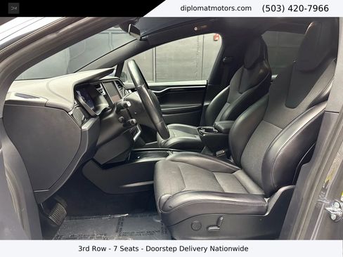Used 2018 Tesla Model X 100D image 18