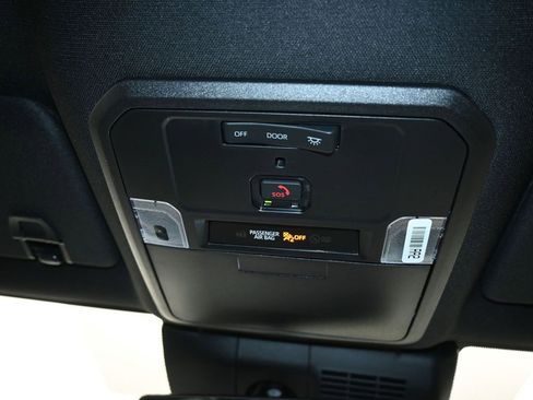 New 2024 Toyota Tacoma TRD Off-Road image 17