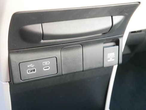 Used 2025 Honda Odyssey EX-L image 32