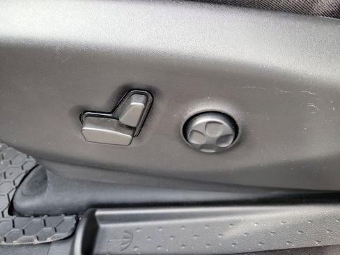 Used 2022 Chrysler Pacifica Touring-L w/ S Appearance Package image 27