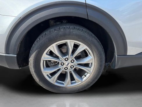 Used 2023 Ford Explorer XLT w/ Equipment Group 202A image 41