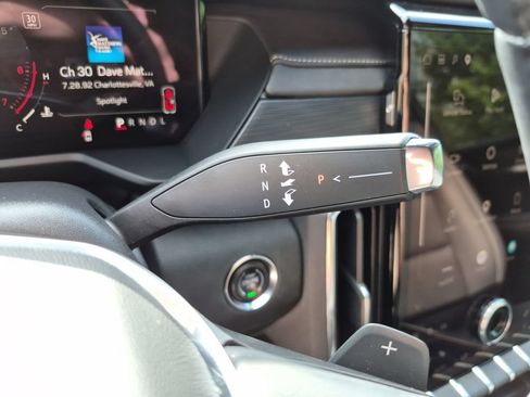 Used 2024 GMC Acadia Elevation w/ Black Edition AWD/4WD image 29