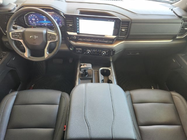 Used 2024 Chevrolet Silverado 1500 LT Trail Boss w/ Convenience Package II AWD/4WD image 28