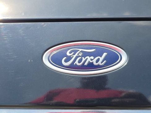 Used 2020 Ford Fusion SE FWD image 32