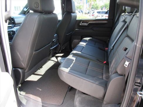 Used 2024 Chevrolet Silverado 2500 High Country w/ High Country Premium Package AWD/4WD image 36