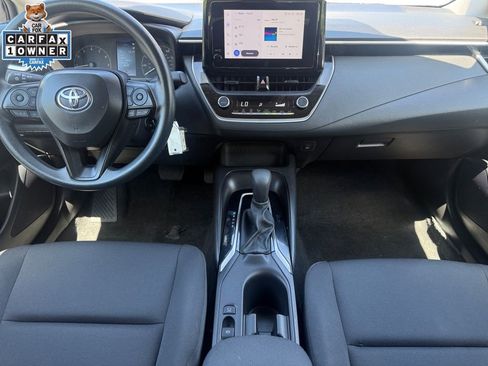 Used 2025 Toyota Corolla LE FWD image 10