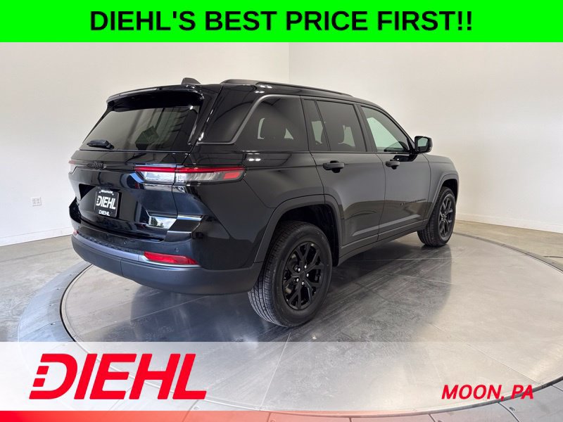 New 2026 Jeep Grand Cherokee Altitude AWD/4WD image 7