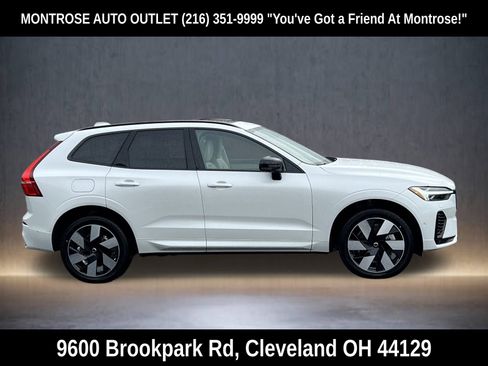 New 2025 Volvo XC60 T8 Plus w/ Protection Package Premier image 7