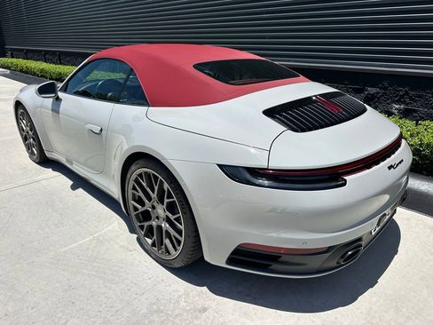Certified 2021 Porsche 911 Carrera RWD image 3