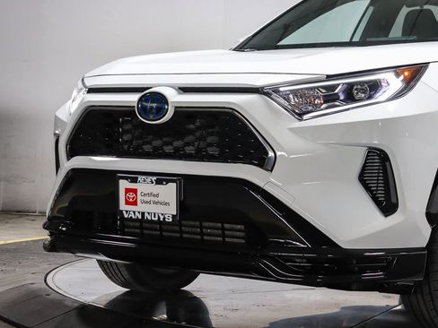 Certified 2021 Toyota RAV4 SE w/ Weather & Moonroof Package AWD/4WD image 9