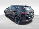 Used 2019 Jeep Compass Sport image 3
