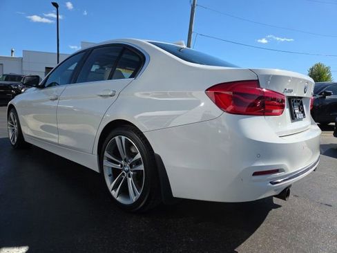 Used 2017 BMW 340i xDrive Sedan AWD/4WD image 5
