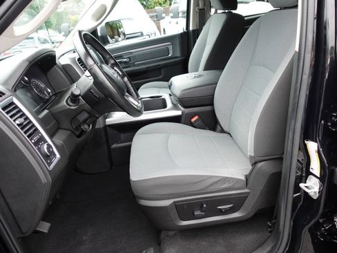 Used 2023 RAM 1500 Classic SLT w/ Electronics Convenience Group image 18