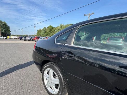 Used 2014 Chevrolet Impala Police FWD image 25