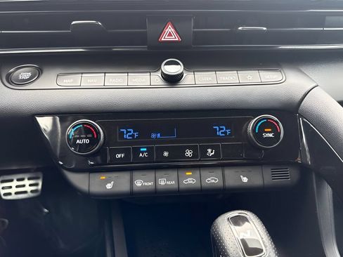 Used 2022 Hyundai Elantra N w/ Preferred Accessory Package FWD image 10
