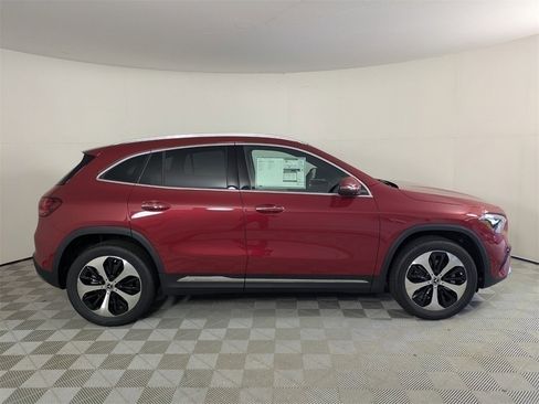 New 2026 Mercedes-Benz GLA 250 image 3