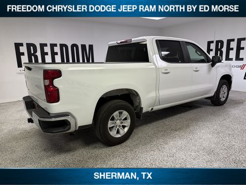 Used 2025 Chevrolet Silverado 1500 LT RWD image 4