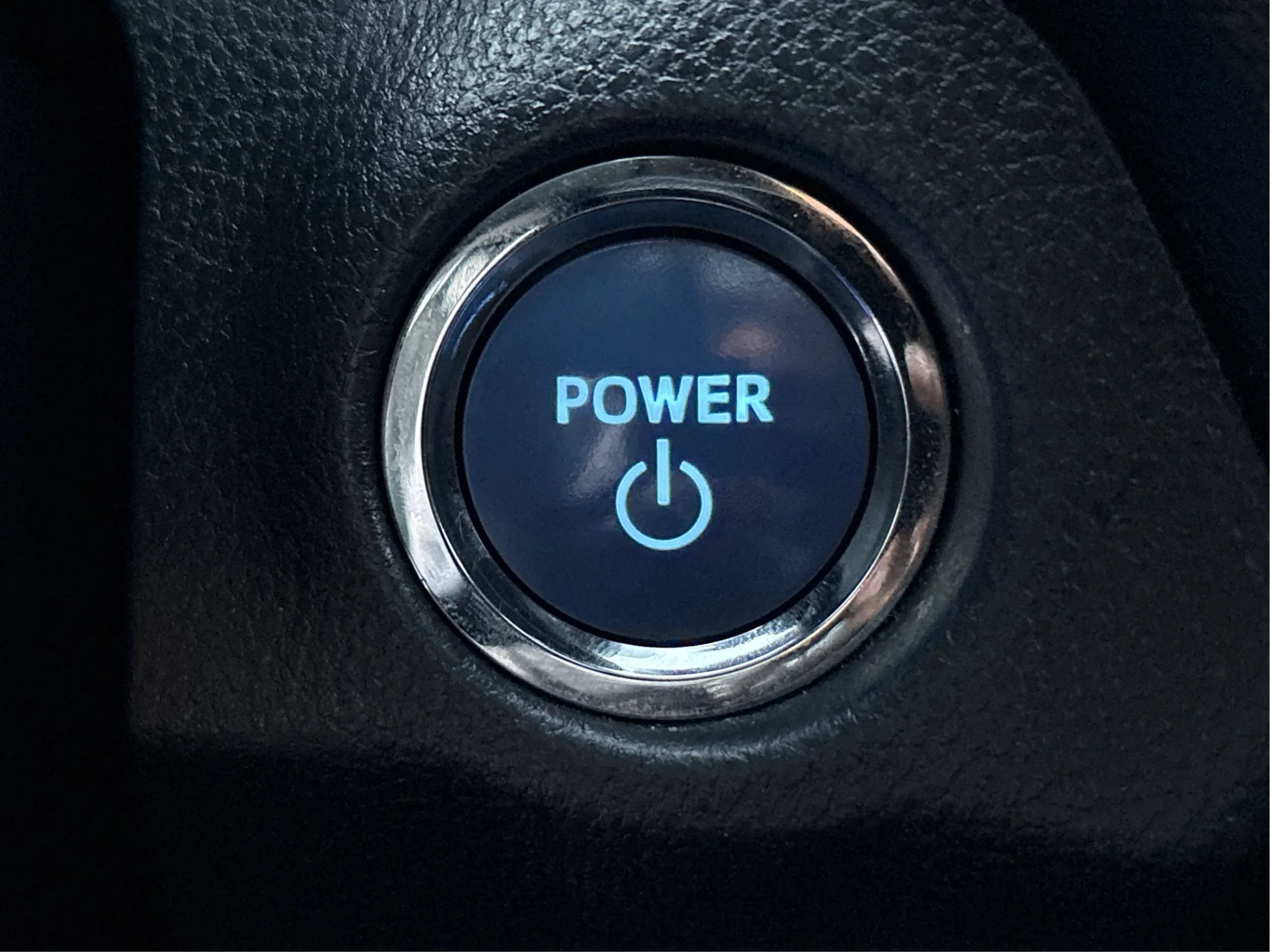 Used 2019 Toyota RAV4 XSE AWD/4WD image 29