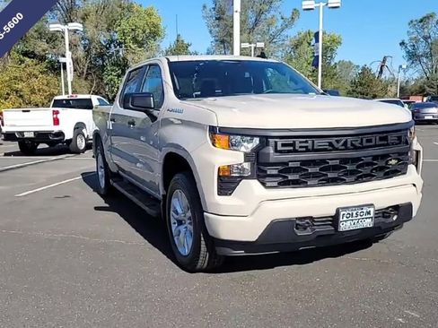 New 2026 Chevrolet Silverado 1500 Custom image 3