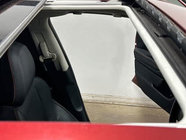 Used 2018 Subaru Crosstrek 2.0i Limited AWD/4WD image 6