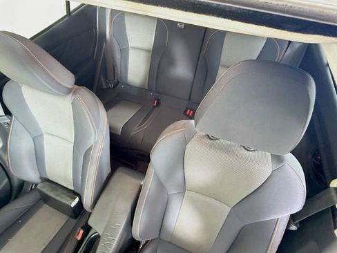 Used 2020 Subaru Crosstrek 2.0i Premium w/ Moonroof Package 2 image 14