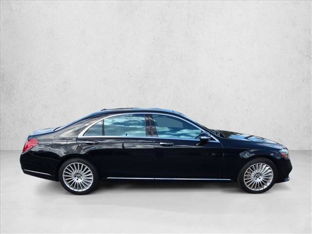 Used 2019 Mercedes-Benz S 560 Sedan image 4